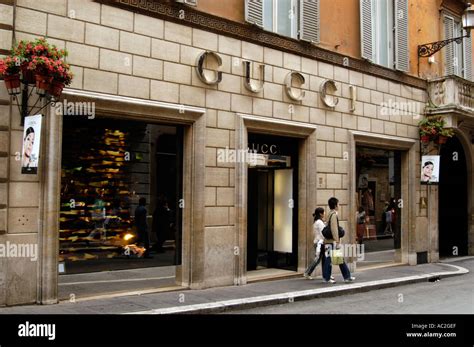 gucci outlet italy florence|gucci outlet in rome.